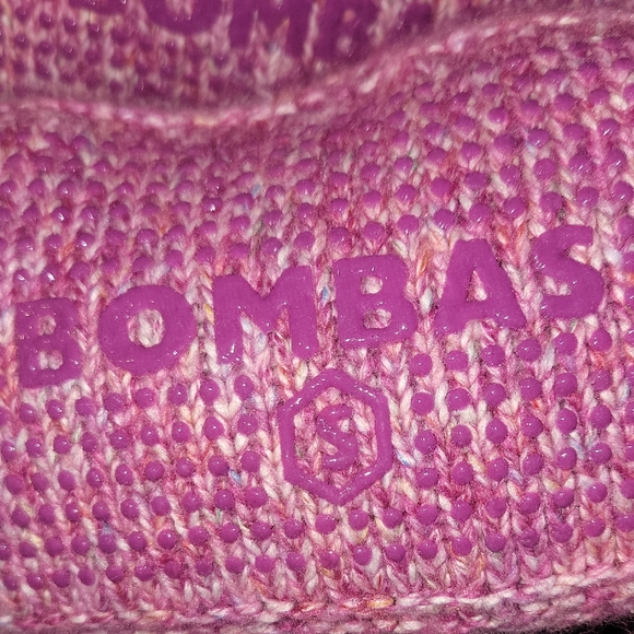 Bombas Women's Slippers in Pink Knit - Picture 5 of 7